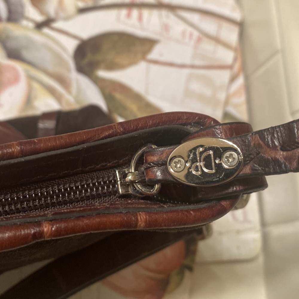 Donald Pliner Purse Bag Brown Suede w/studded leather trim Pink interior - Picture 13 of 14